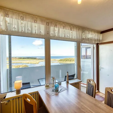 - Haus E, App 0e1008 דירה